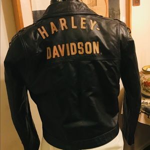 Vintage Harley-Davidson black leather jacket